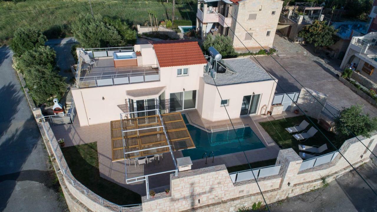 Pantanassa Villa Thalia Agia Marina Dış mekan fotoğraf