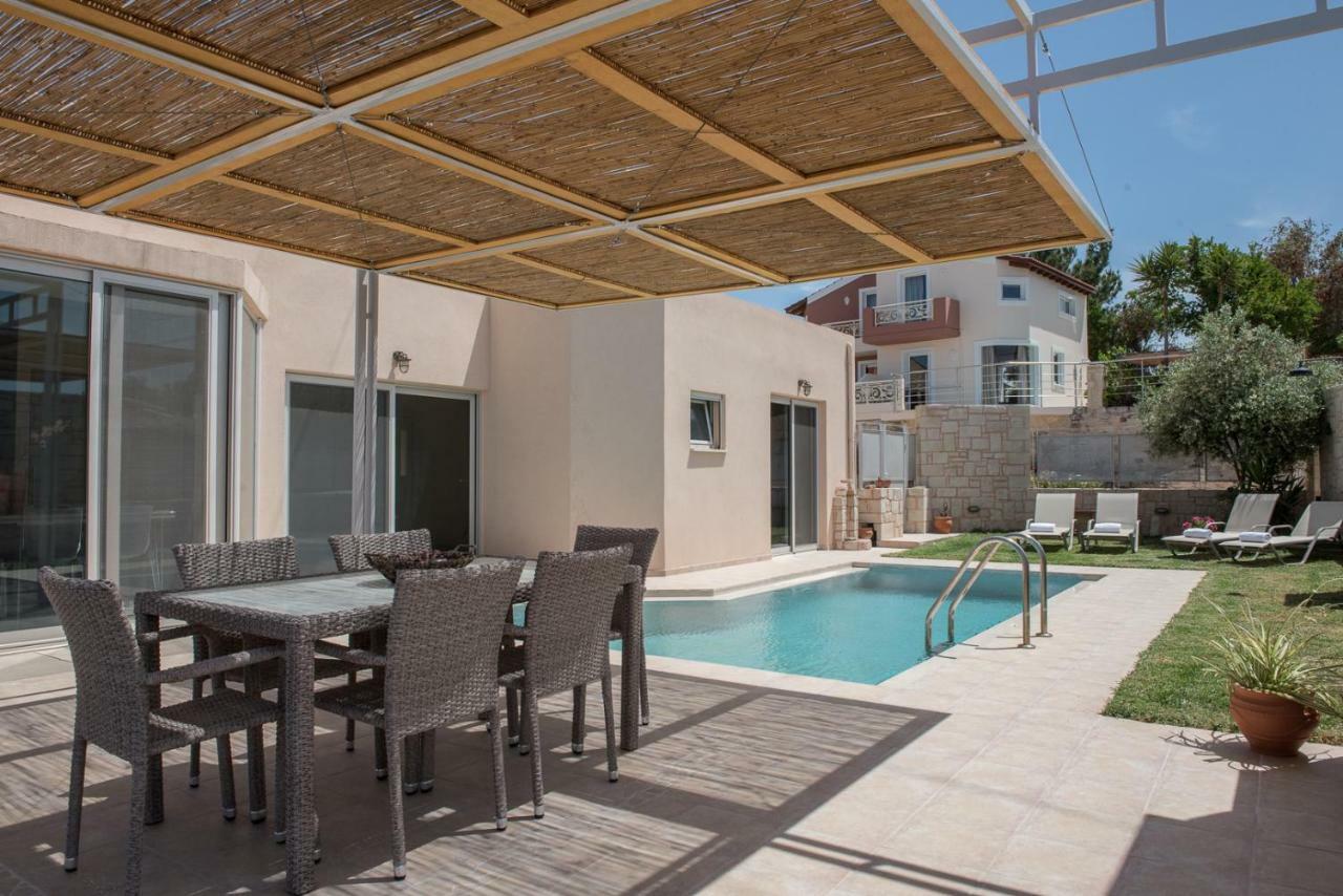 Pantanassa Villa Thalia Agia Marina Dış mekan fotoğraf