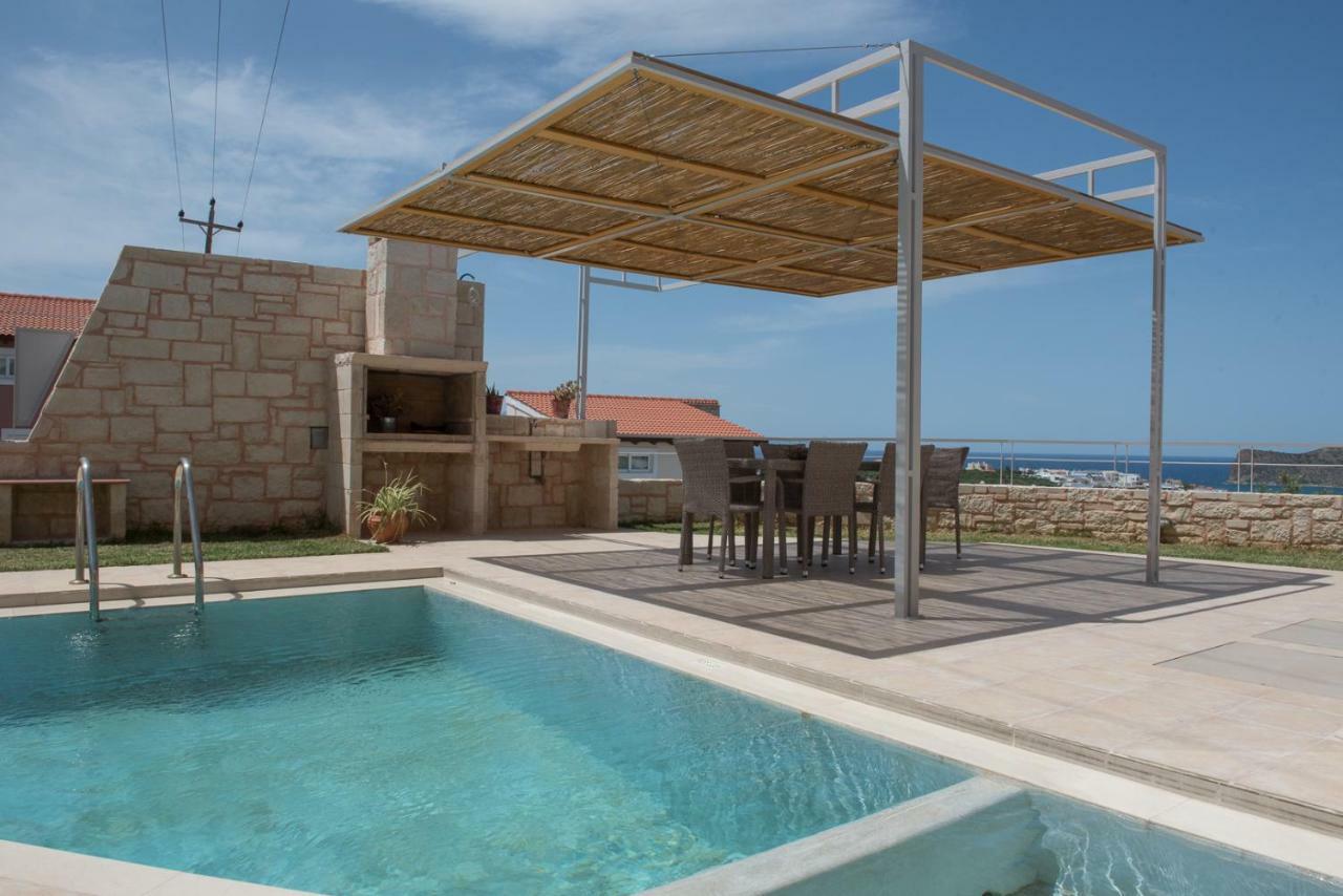 Pantanassa Villa Thalia Agia Marina Dış mekan fotoğraf